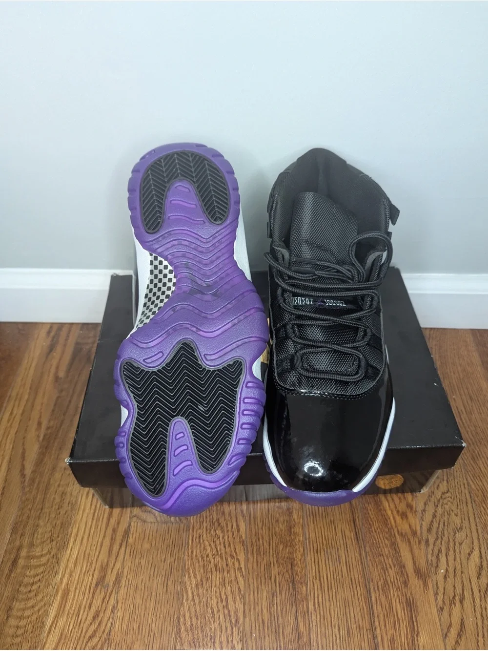 Jordan Men's Black and Purple High-Top Sneakers